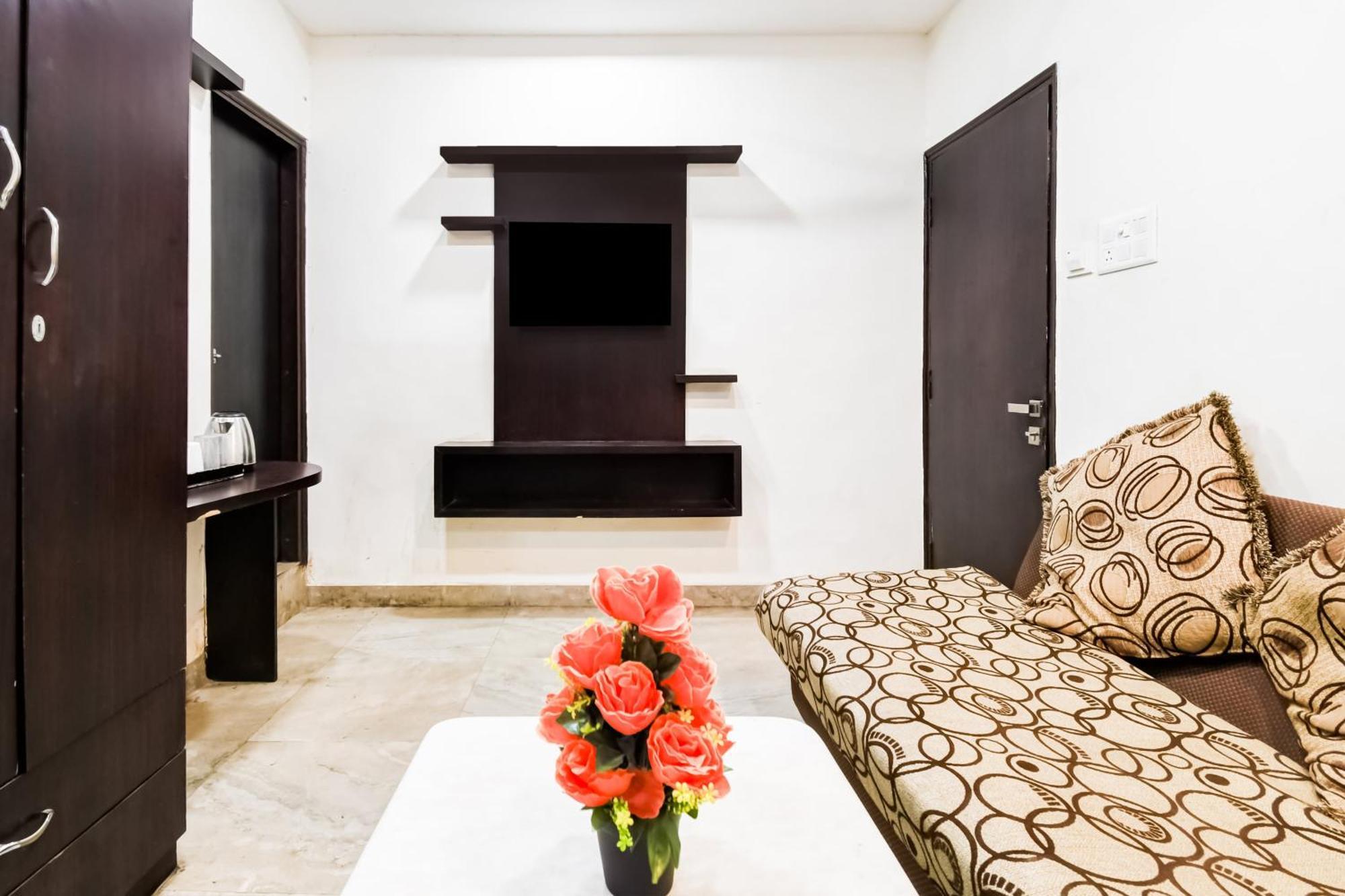 Super Hotel O Raipur City Center Formerly Hotel Edge Dış mekan fotoğraf